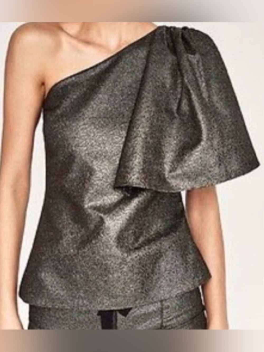 NWT Zara Women’s XS Asymmetric Cold Shoulder Top Ruffle Fitted Holiday Metallic